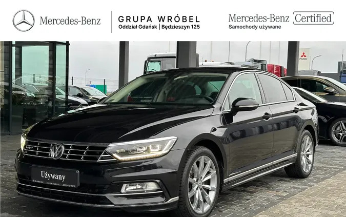 pomorskie Volkswagen Passat cena 74900 przebieg: 116434, rok produkcji 2018 z Wyrzysk